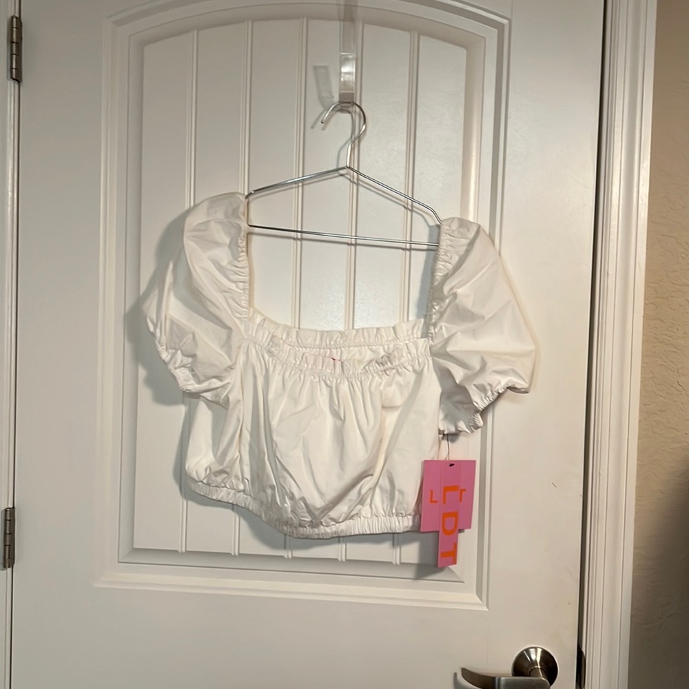 NWT Crop Top Blouse